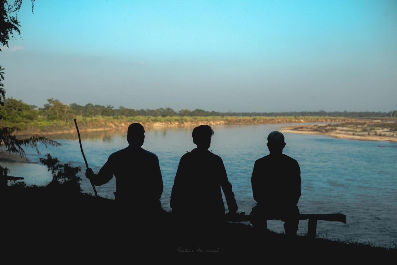 Happy Lemon Tree Lodge Sauraha Luaran gambar