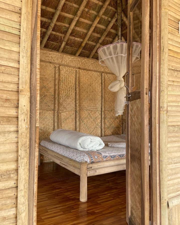 Happy Lemon Tree Lodge Sauraha Luaran gambar