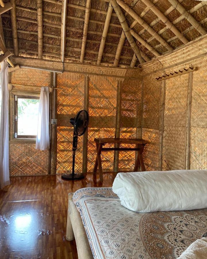 Happy Lemon Tree Lodge Sauraha Luaran gambar