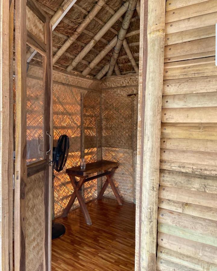 Happy Lemon Tree Lodge Sauraha Luaran gambar